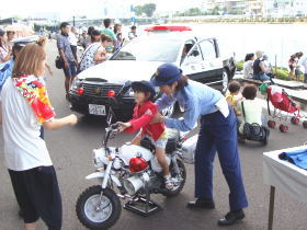 �p�g�J�[�⎩�q���̓��ʎԗ��Ȃǂ̎���