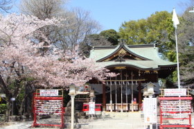 ����X��_�Ёi�I�[�g���[�X��O�j���B�ꂽ���̖����ƂȂ��Ă���܂�